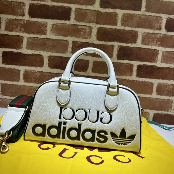 グッチバッグ正面デザイン